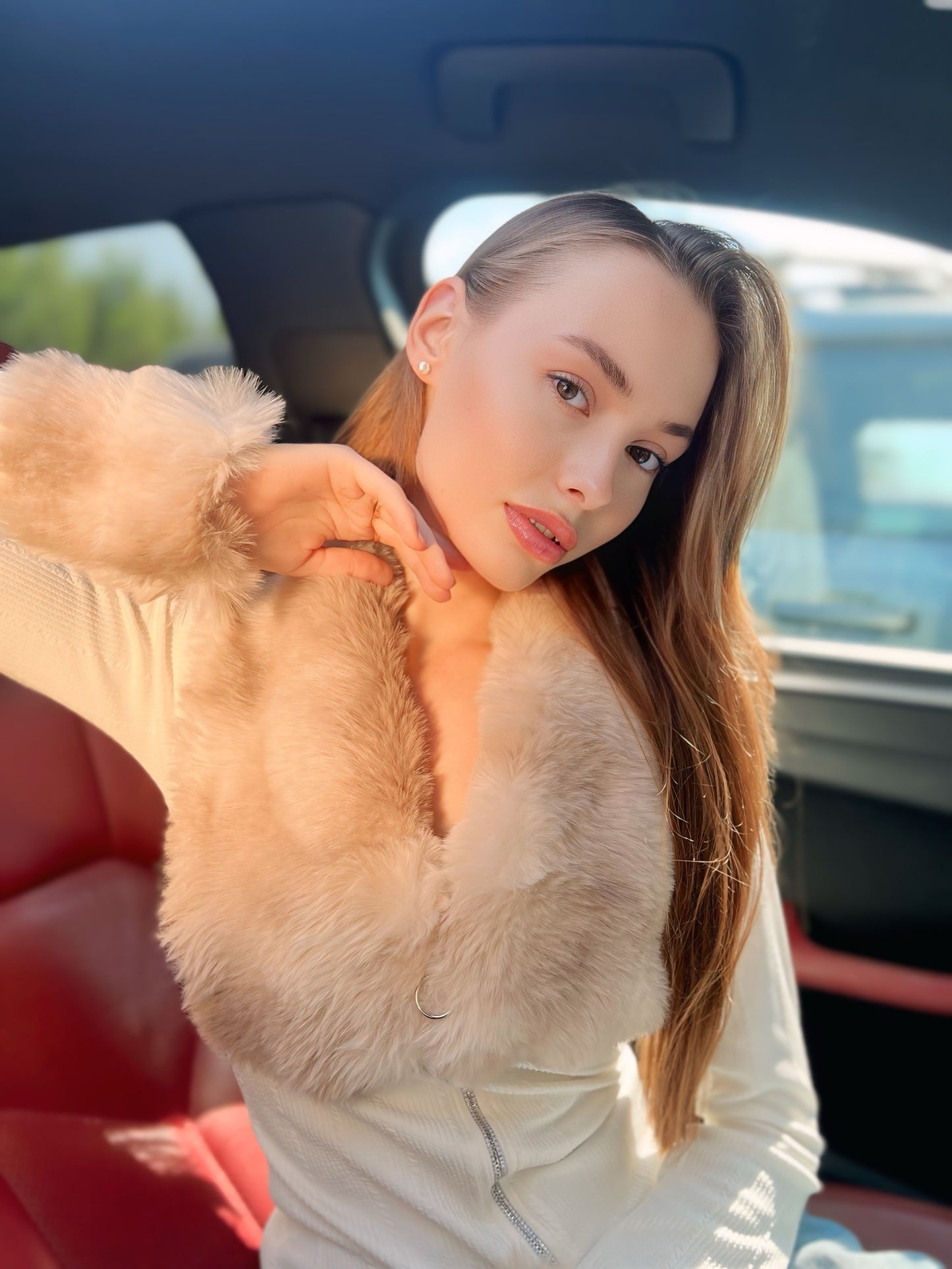 Lana Zipper Sweater in Off White